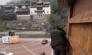 重庆张飞庙夜游：天韵照明·中硕激光，不碰一砖一瓦，却让千年古建“活”了过来